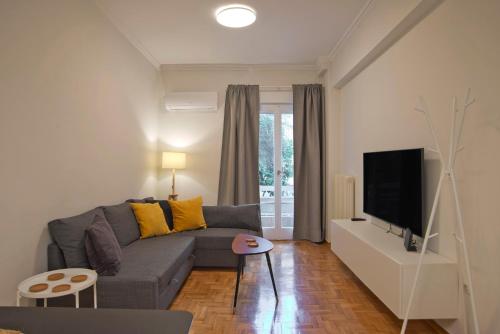 Charming Kallithea Apt, fully Reno, Fully Equipped