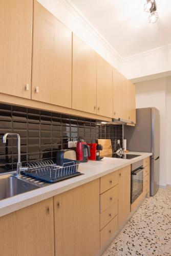 Charming Kallithea Apt, fully Reno, Fully Equipped
