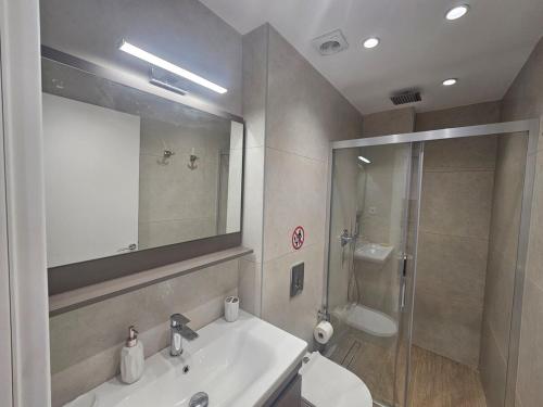 Gem apartment 2