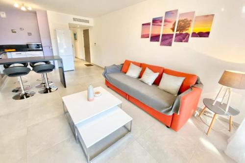 Beautiful apartment for 5 with swimming pool