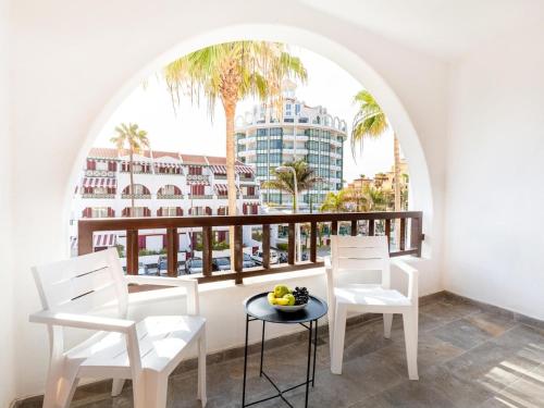 4008 Great location in Las Americas, Sea Front!