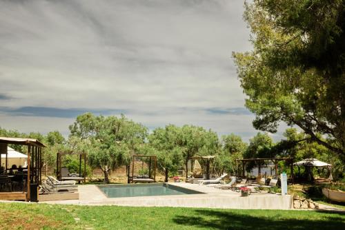 Galeriebild der Unterkunft Pefkon Suites in Afytos
