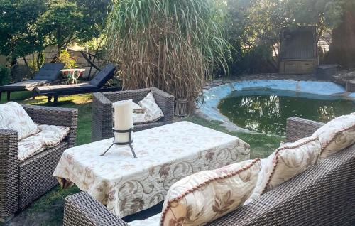 Taman di luar Cozy Home In Lubin With Sauna