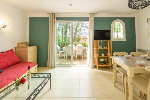 Village Le Rouret - maison avec piscines partagées