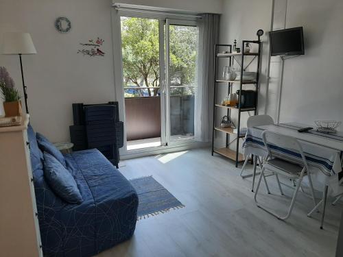 Studio cosy proche océan et commerces, parfait pour des vacances à deux! - FR-1-239-437