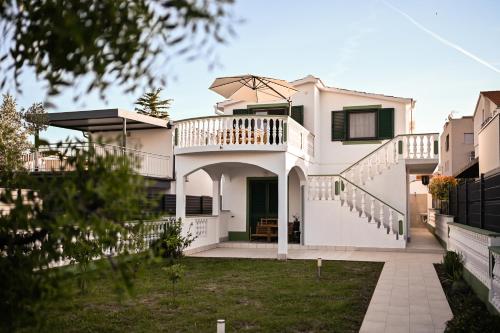 Apartments Punta Bibinje