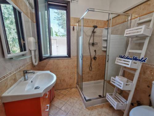 Koupelna v ubytování Villa Biancolilla by Holiday World