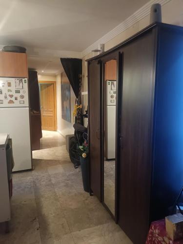 bonita habitación el apartamento compartido con todas las comodidades se sentirán como muy bien