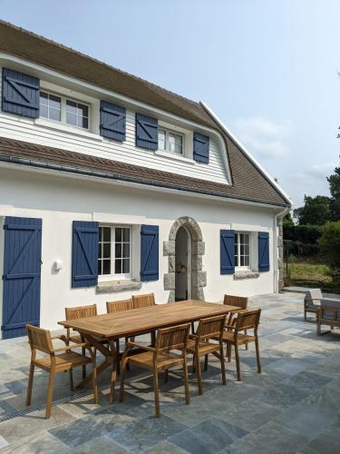 La Demeure Bleue - Idylliq Collection