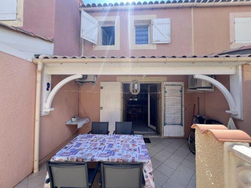 Pavillon pour 4/5 pers, proche plage, parking privé et climatisation - FR-1-781-91