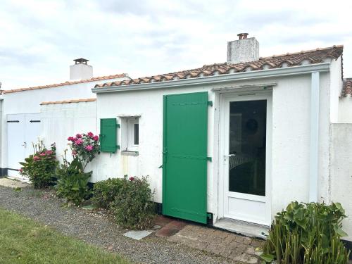 Maison 2 pièces avec mezzanine à Bretignolles-sur-Mer, piscine chauffée, proche mer et centre - FR-1-224A-56