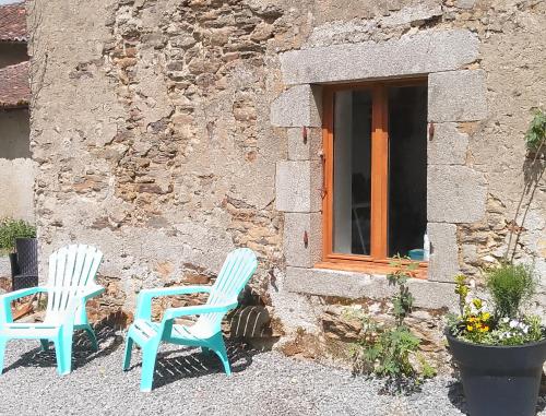 Photo de la galerie de l'établissement Le Puy Chevalier - Apple Barn Cottage, à Oradour-sur-Vayres