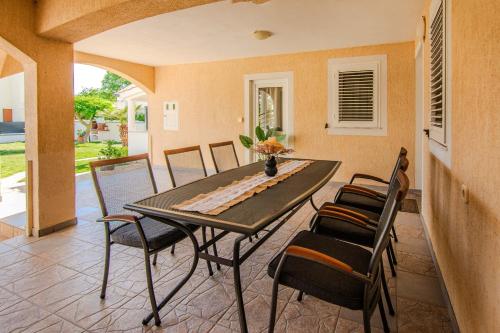 Φωτογραφία από το άλμπουμ του Apartments Juracak Josip i Mira σε Grbe