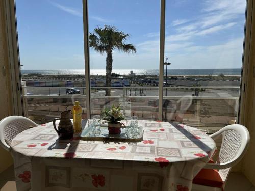 SP150-015 Appartement studio mezzanine 3 couchages SAINT PIERRE LA MER