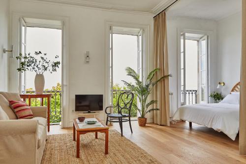 Suite By Alfonso XII