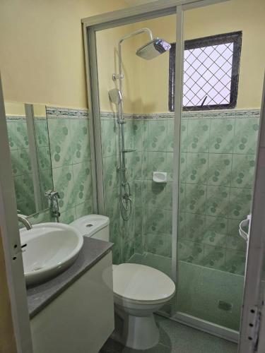 Ένα μπάνιο στο UKG Residence