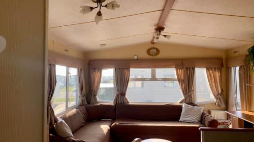 Χώρος καθιστικού στο Pet & Family Location Close To Beach