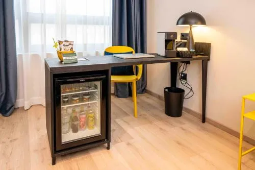 Hotel Pathos by Mimood Aparthotels photo 8