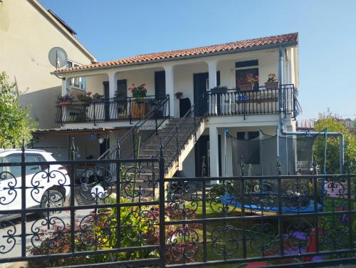 Apartment D&N