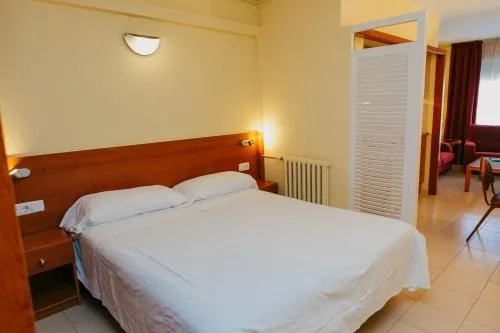 Aparthotel Bertrán photo 6