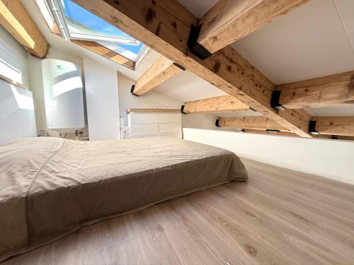 Photo de la galerie de l'établissement Appartement vue mer centre-ville, à Sainte-Maxime