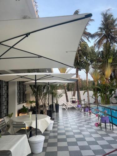 Πισίνα στο ή κοντά στο Maison d'hôtes villa Anna Dakar