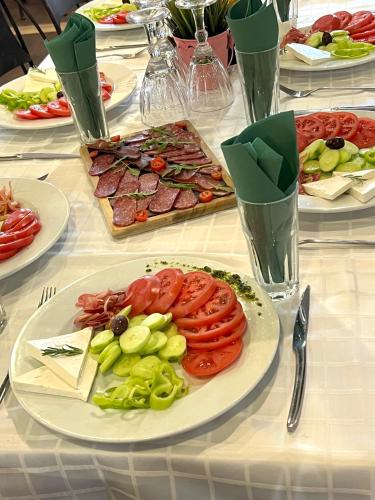 Φαγητό σε αυτό το ξενοδοχείο ή κάπου εκεί κοντά