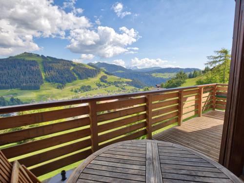 Demi chalet tout confort, proche pistes, balcon, 2ch/1sdb - FR-1-505-59