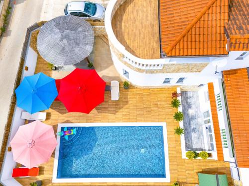 Sanus Apartments