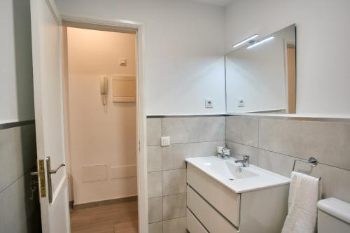Urban Flat in Santa Catalina - 4 min walk to beach