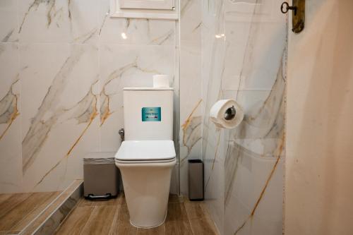 Bagno di Beachfront Family Escape