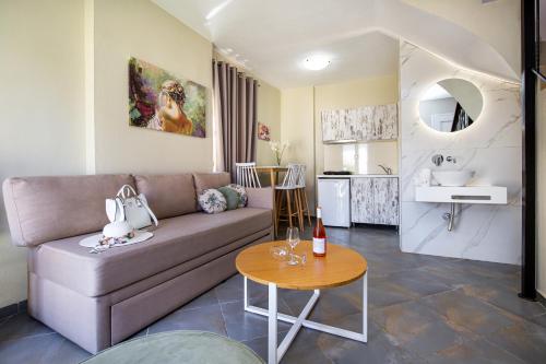 Kuchyň nebo kuchyňský kout v ubytování Aldebaran Hotel Apartments