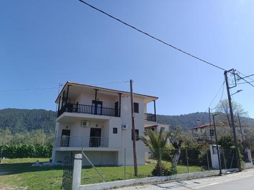 Γενική θέα στο βουνό ή θέα στο βουνό από  αυτή η παραθεριστική κατοικία