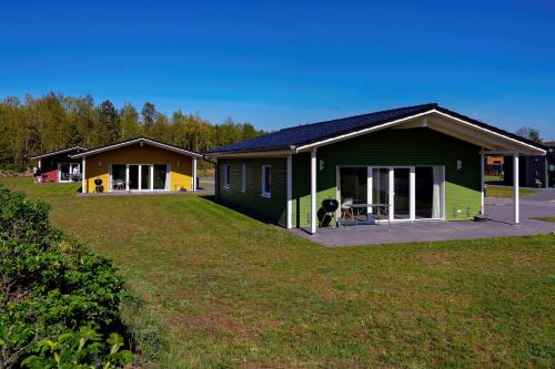 SKAN-PARK Ferienhäuser & Tiny Houses am Bärwalder See
