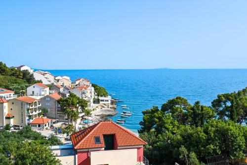 B&B Zora Panoramic View