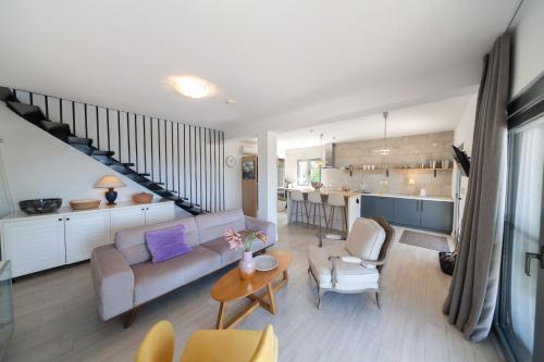 Istumisnurk majutusasutuses Villa Mattson