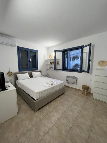Fotografie z fotogalerie ubytování Villa Thea - Τhe View 1st floor v destinaci Áno Yerakaríon