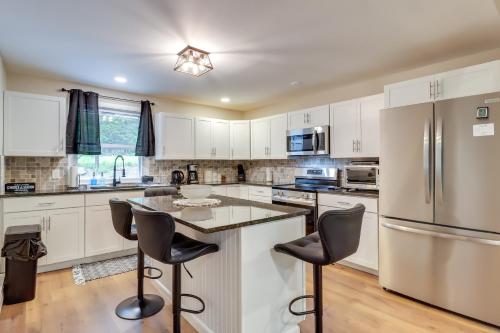 Gallery image of Upscale Tri-Level Rental in Poconos Pet Friendly! in Tannersville