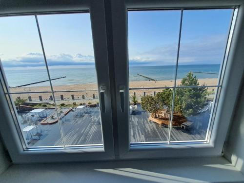 Enklawa - Floryn Mielno