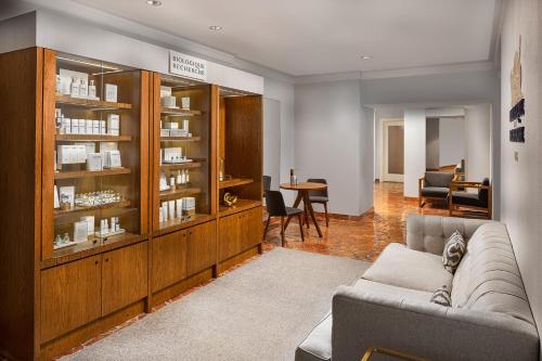 Area soggiorno di InterContinental Buckhead Atlanta by IHG