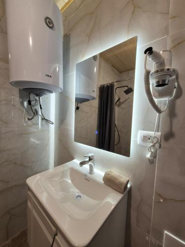 Koupelna v ubytování Hotel Melishta