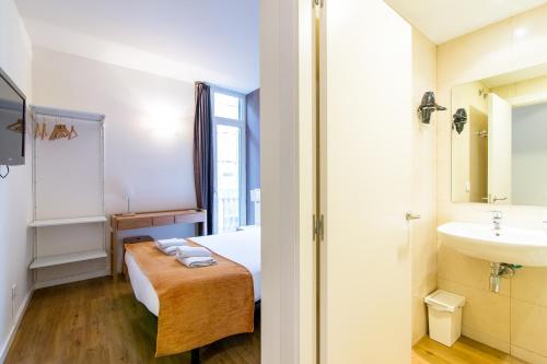 Gallery image of Hostal Barcelona Centro in Barcelona