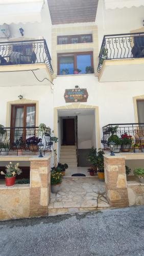 Billy's House Apartments Parga