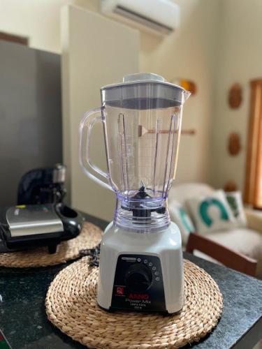 Kemudahan buat kopi dan teh di Kite House Lençóis