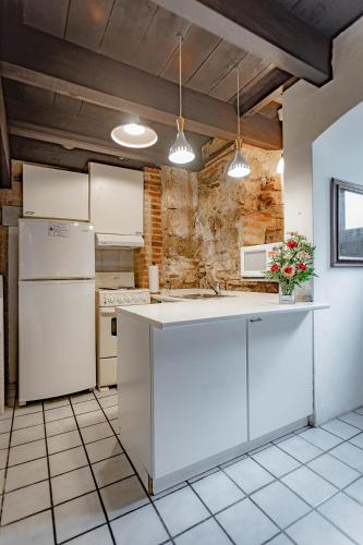 Кухня или мини-кухня в El Solar Apartamentos
