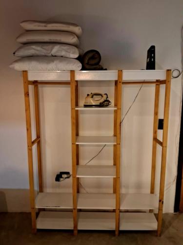 Μία ή περισσότερες κουκέτες σε δωμάτιο στο Apartamento em juquehy