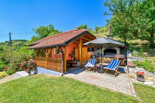 Holiday home Pavic with jacuzzi and sauna