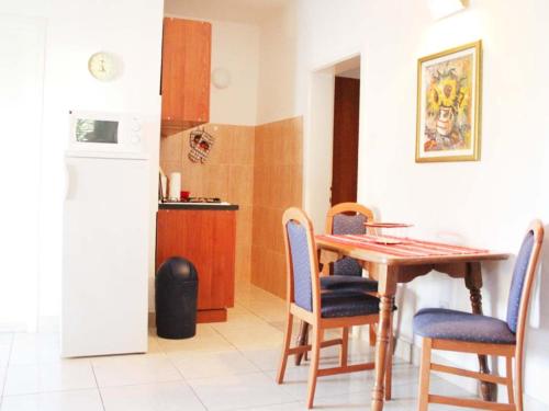 Apartments Antonio - Two Bedroom Apartment with Terrace Apartment B