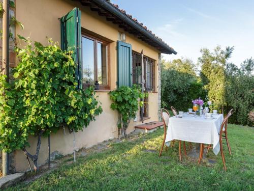 Villa in Tuscany with Infinity Pool, Capannori (updated prices 2026)