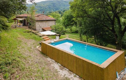 Piscina de la sau aproape de Awesome Home In Castelnuovo Val Di Cec